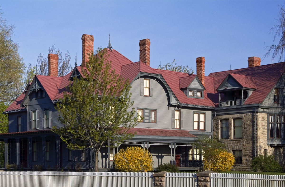 Garfield-Home.jpg