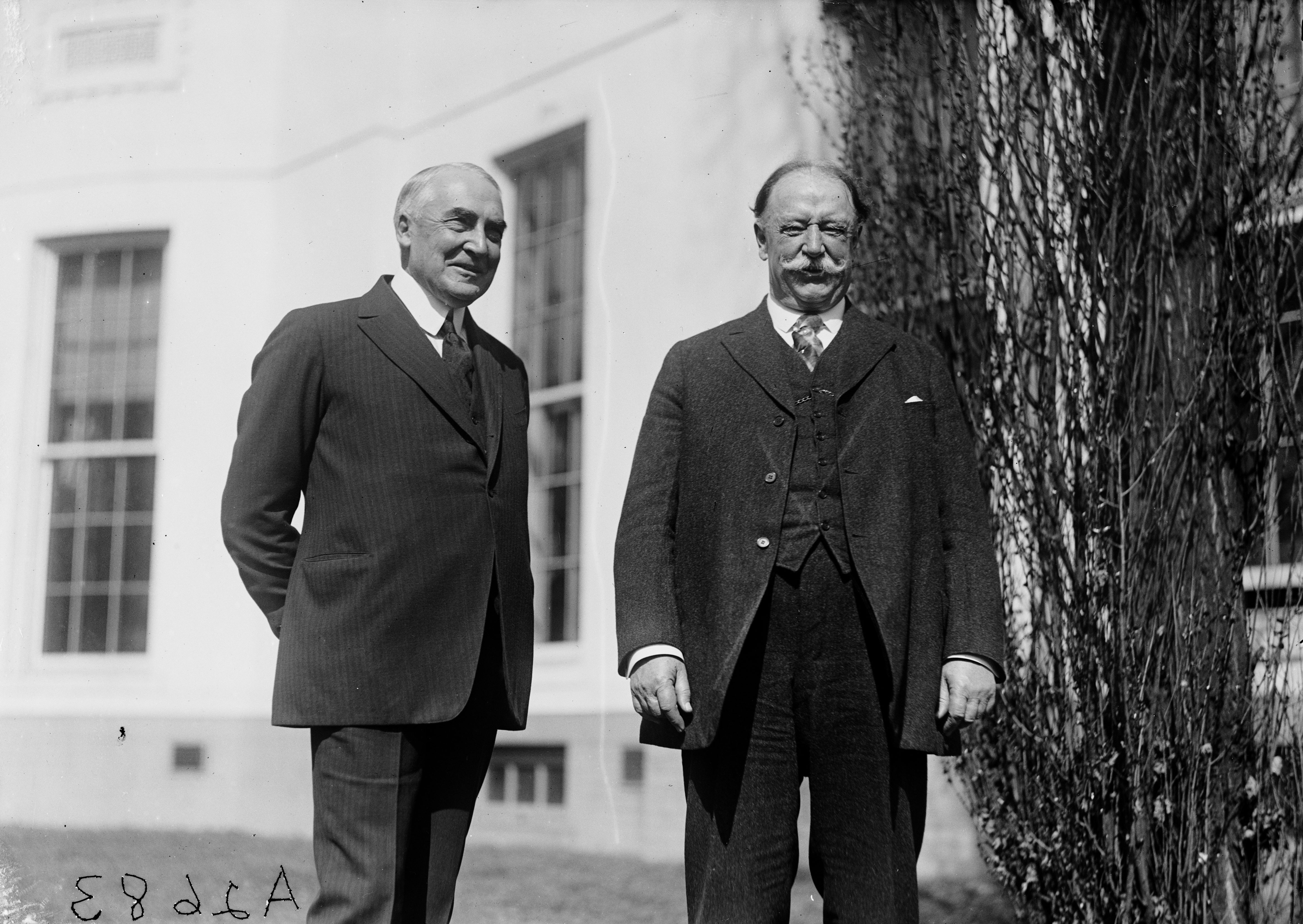 29 Warren G Harding 1921 1923 U S PRESIDENTIAL HISTORY 29-warren-g-harding-1921-1923-u-s-presidential-history